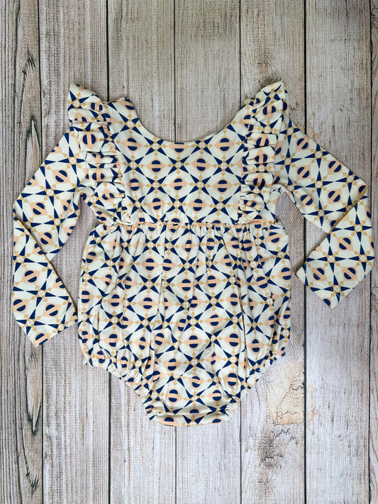 Leah Geometric Long Sleeve Bubble