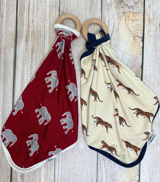 Lovie w/ Wooden Ring