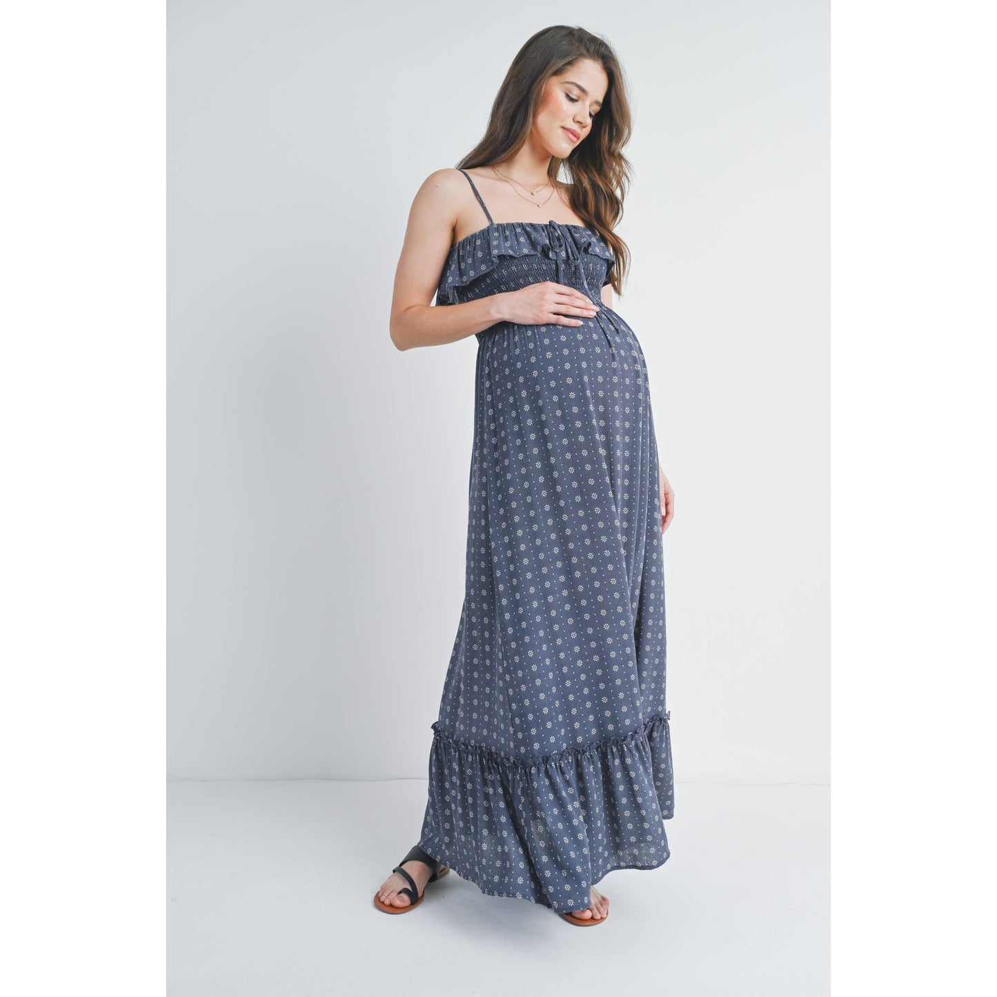 Smocked Sleeveless Floral Maternity Maxi Dress : Navy